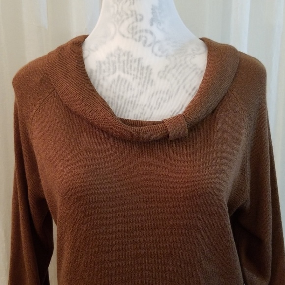Sag Harbor sweater - Picture 2 of 7